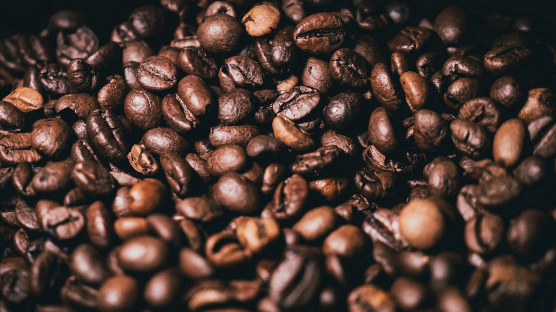 5 Common Mistakes That Make Your Morning Coffee Taste Bad
